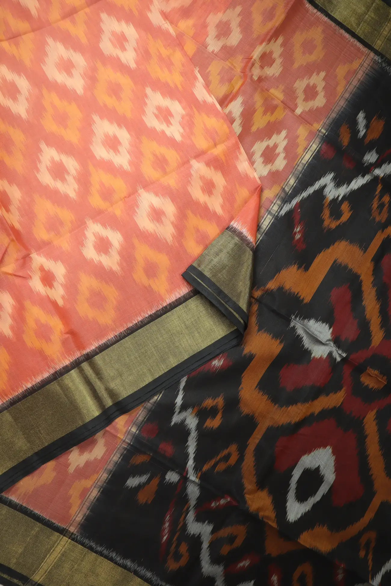 orange-flower-ikat-pochampally-silk-cotton-saree-sc003160-c