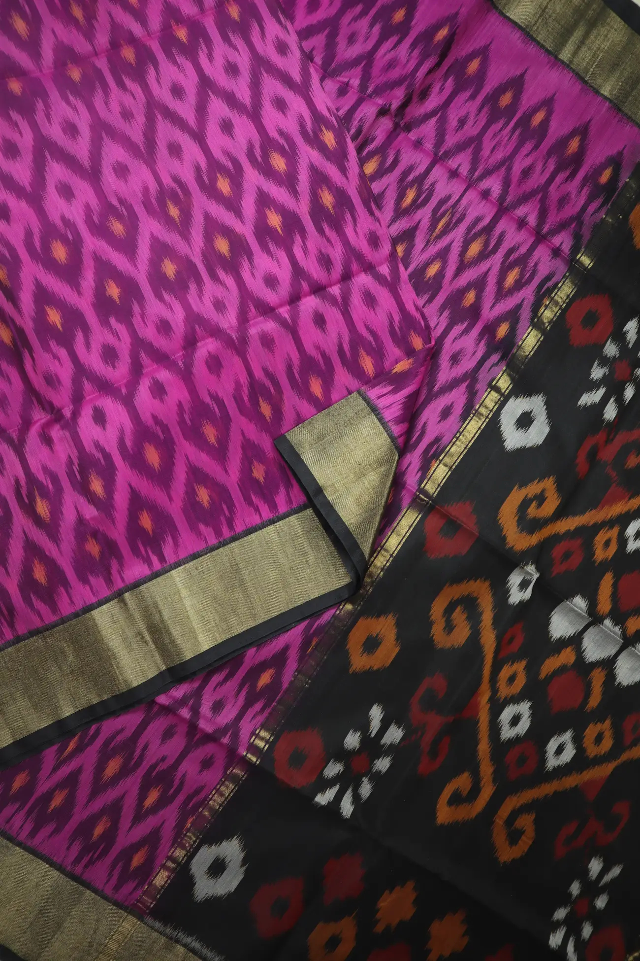 pink-ikat-pochampally-silk-cotton-saree-sc003151-b
