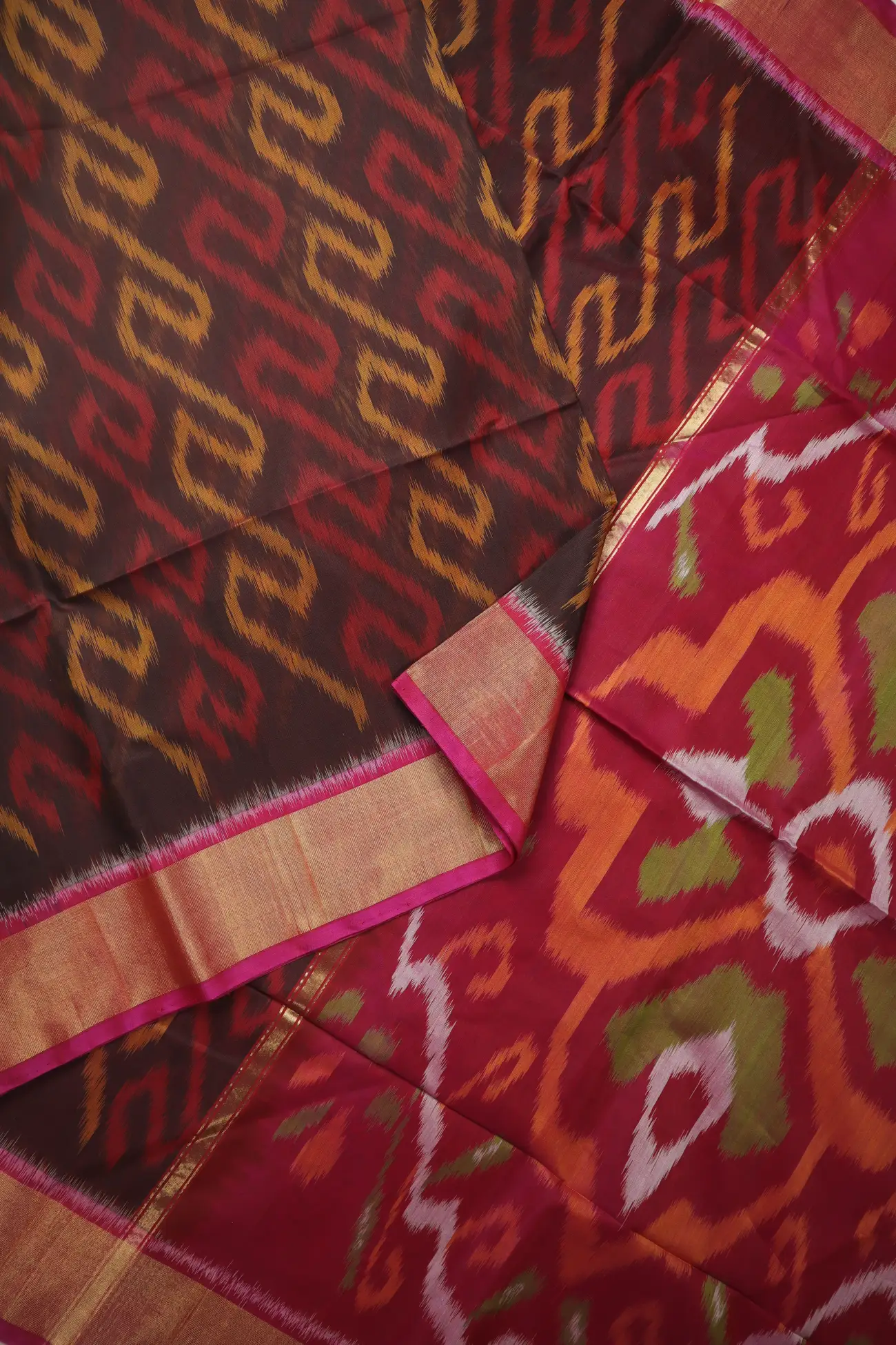 coffee-brown-ikat-pochampally-silk-cotton-saree-sc003144-b