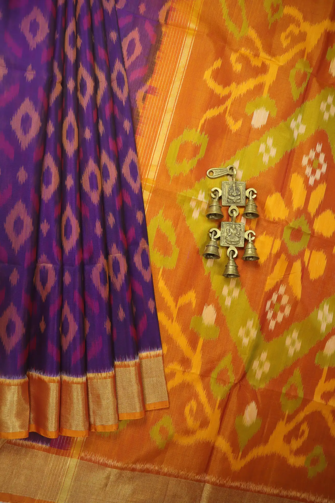 purple-ikat-pochampally-silk-cotton-saree-sc003149-a
