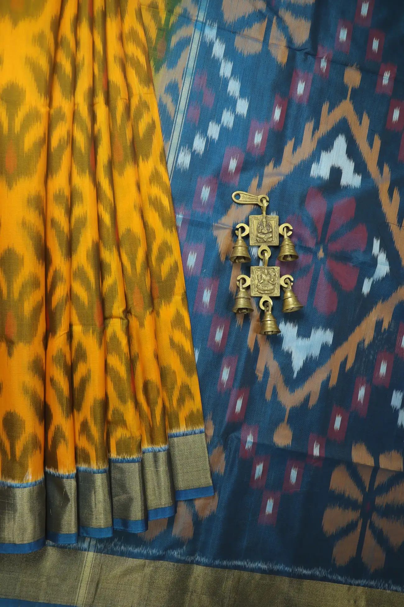 orange-ikat-pochampally-silk-cotton-saree-sc003143-a