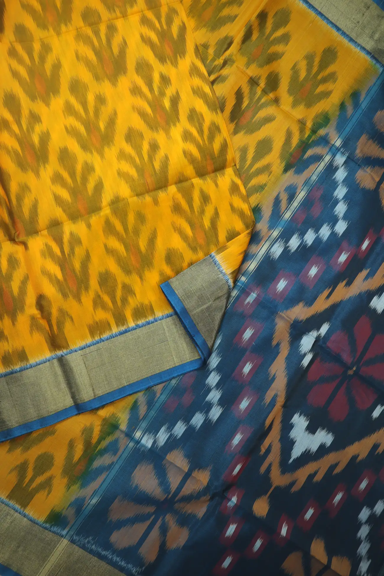 orange-ikat-pochampally-silk-cotton-saree-sc003143-b