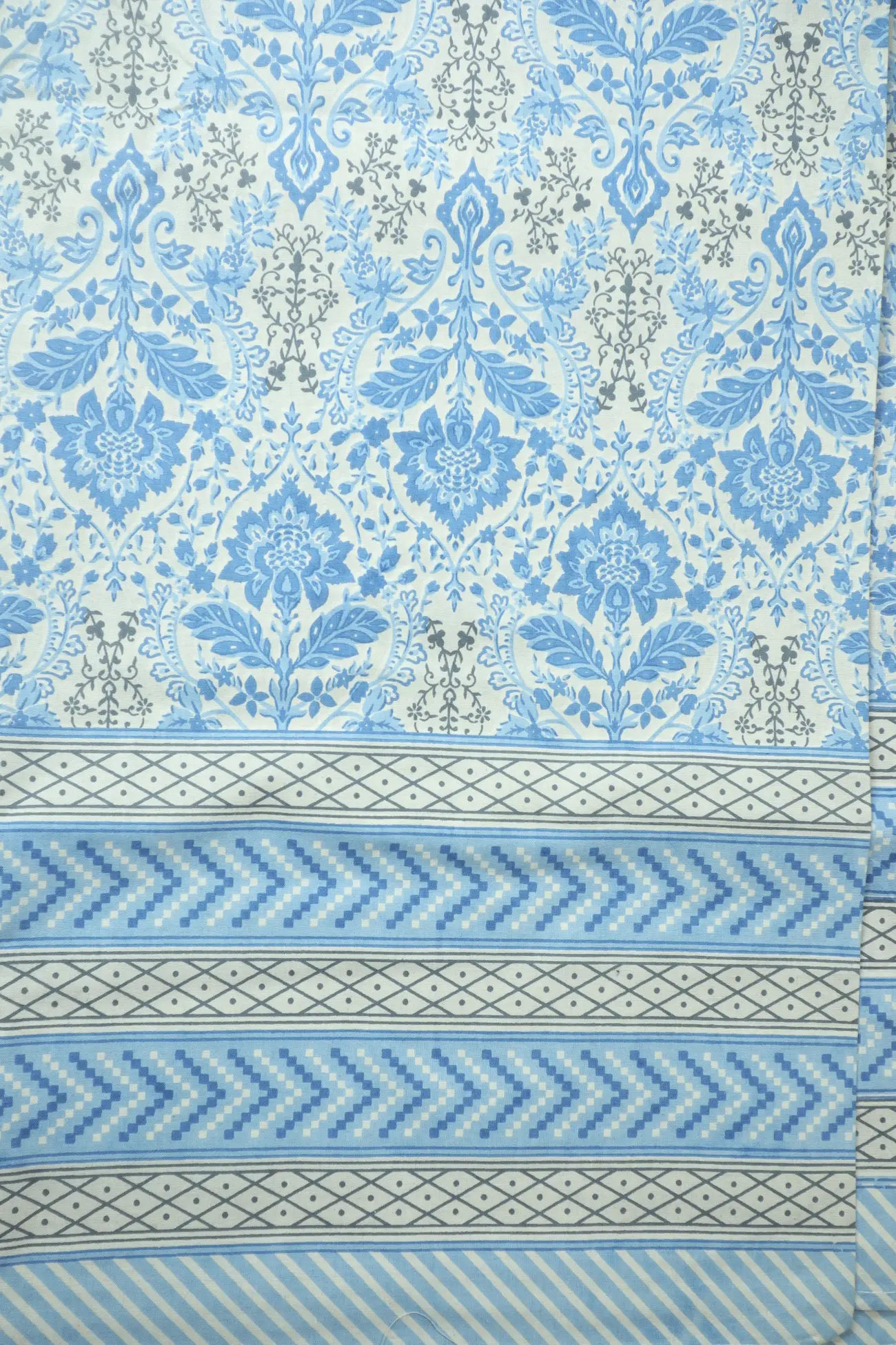 sky-blue-flower-bedspread-bss000012-a
