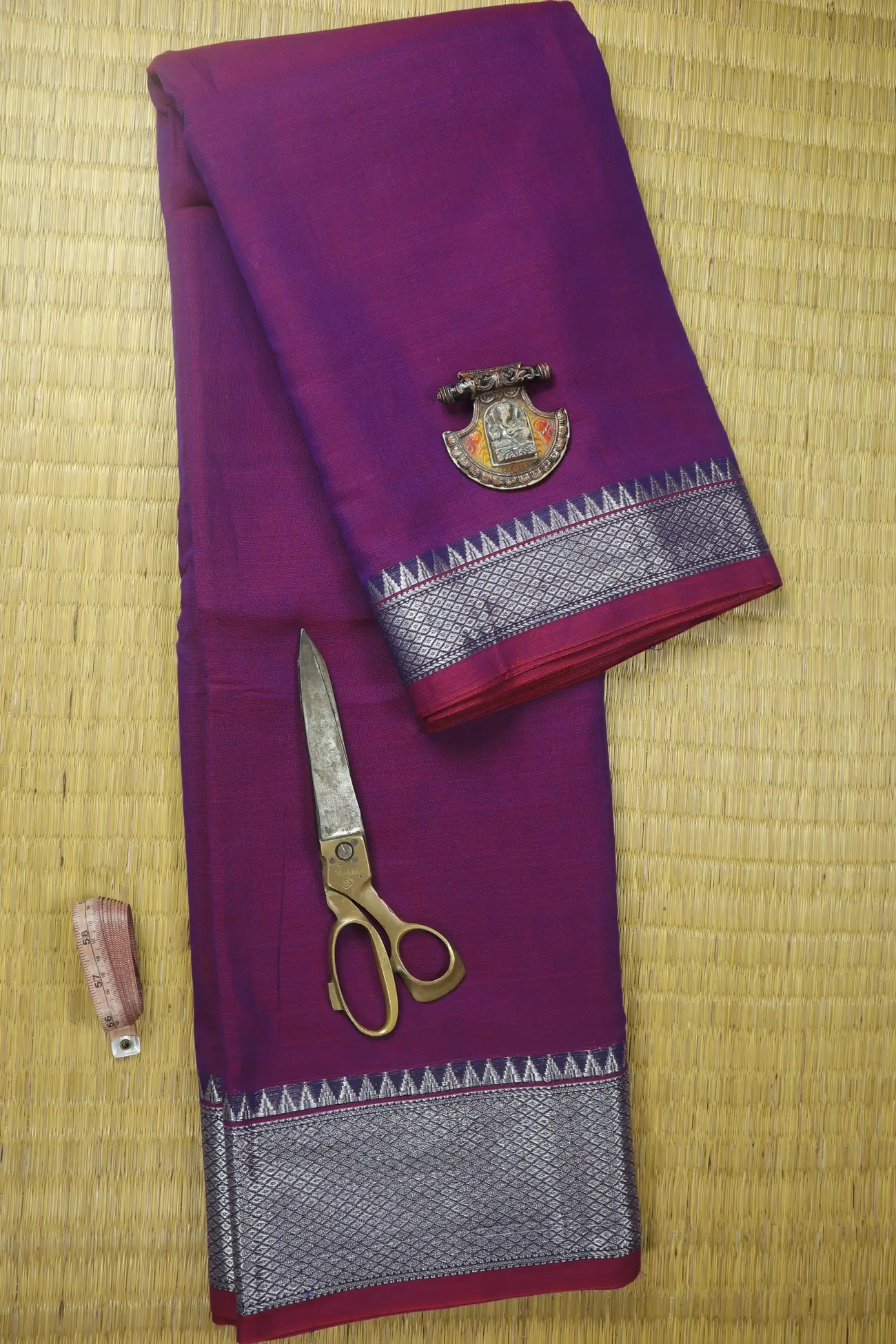 magenta-mayil-kan-narayanpet-fabric-soft-cotton-fabric-pf000506-a