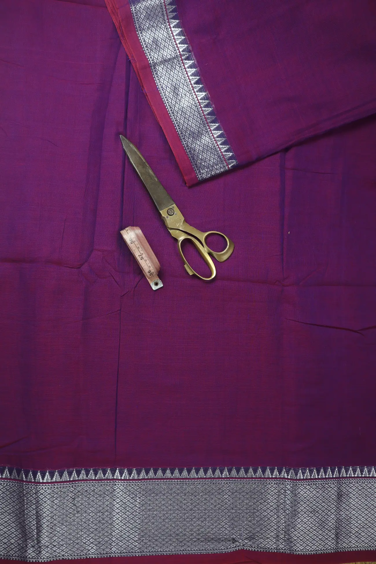 magenta-mayil-kan-narayanpet-fabric-soft-cotton-fabric-pf000506-b