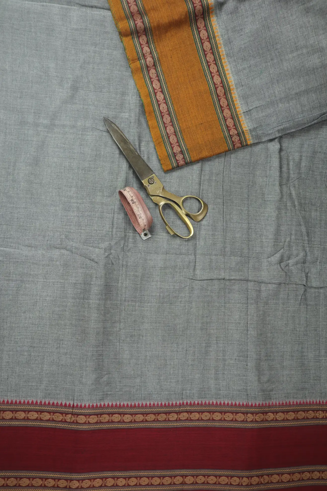 dark-gray-ruthratcham-narayanpet-fabric-soft-cotton-fabric-pf000524-b
