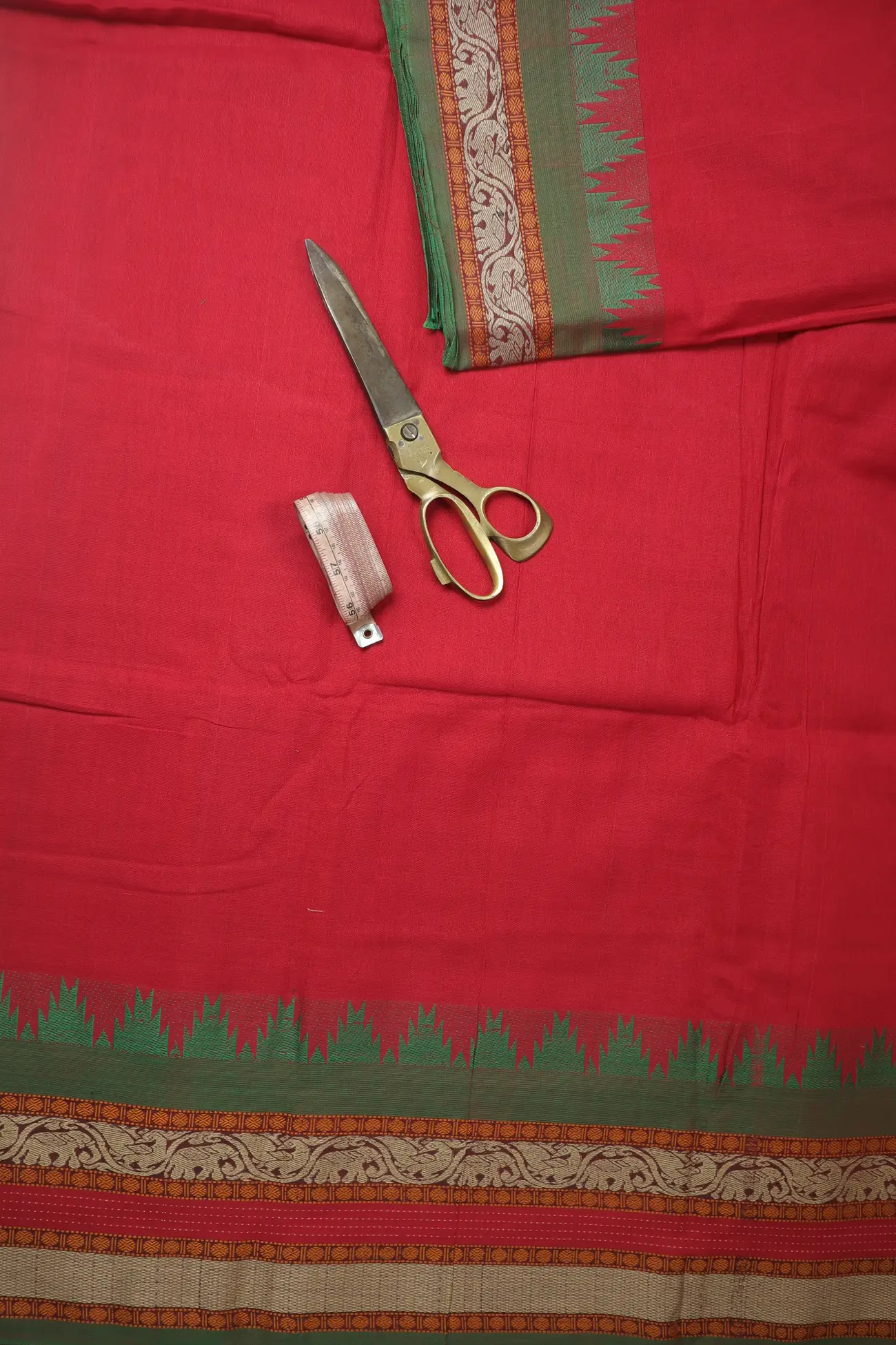 red-thalampoo-reku-elephant-narayanpet-fabric-soft-cotton-fabric-pf000527-b