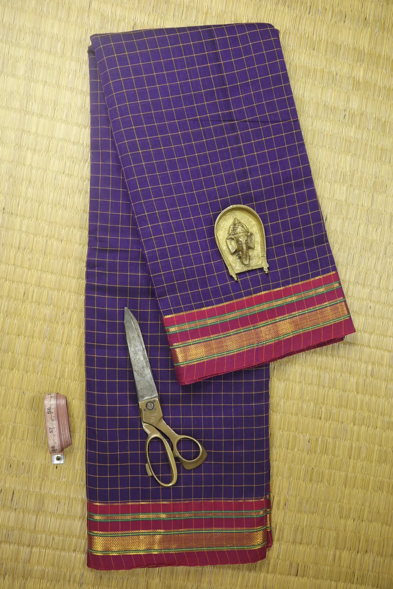 navy-zigzag-narayanpet-fabric-soft-cotton-fabric-pf000545-a