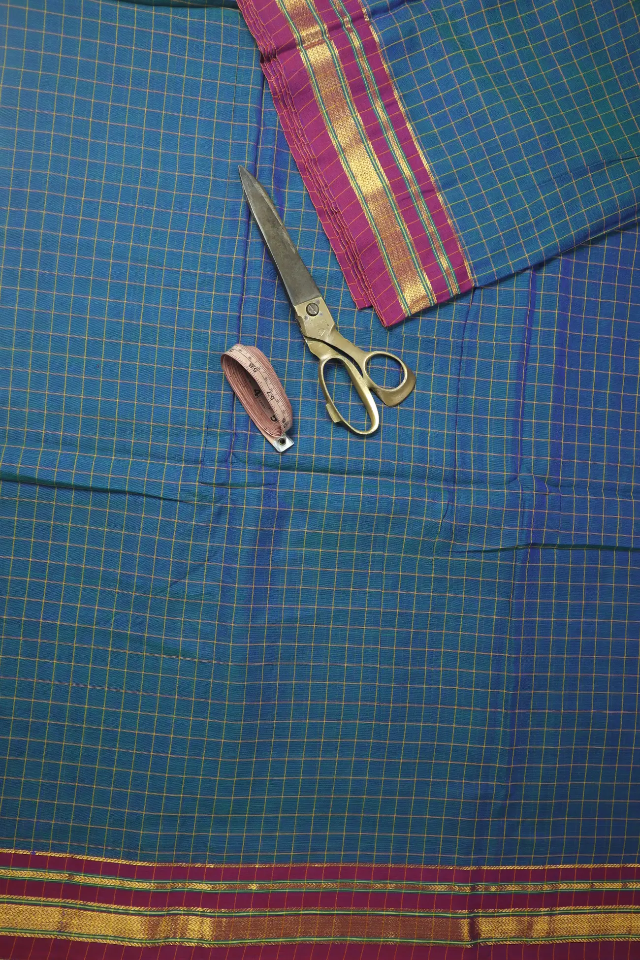peacock-blue-zigzag-narayanpet-fabric-soft-cotton-fabric-pf000547-b