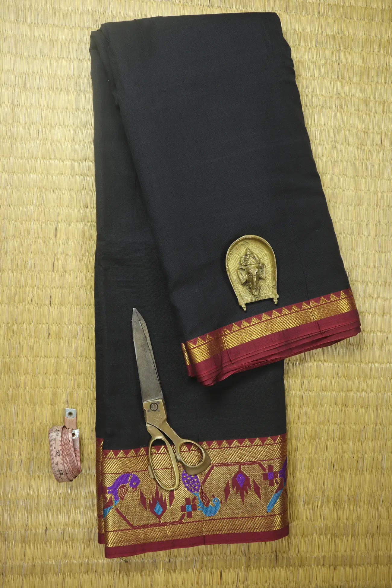 black-paithani-design-narayanpet-fabric-soft-cotton-fabric-pf000554-a