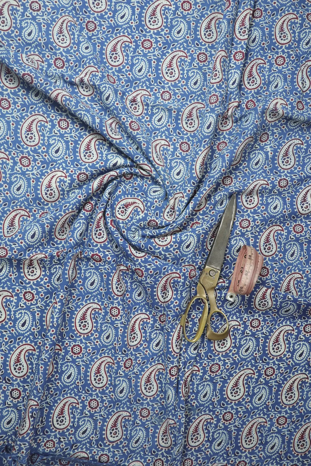 blue-flower-ajrakh-fabric-af000579-a