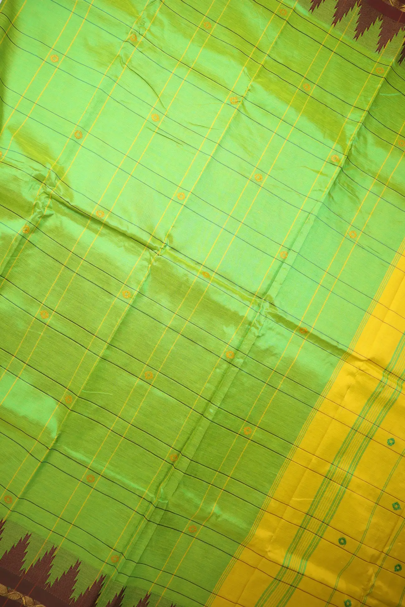 green-temple-kundavai-saree-kun000097-c