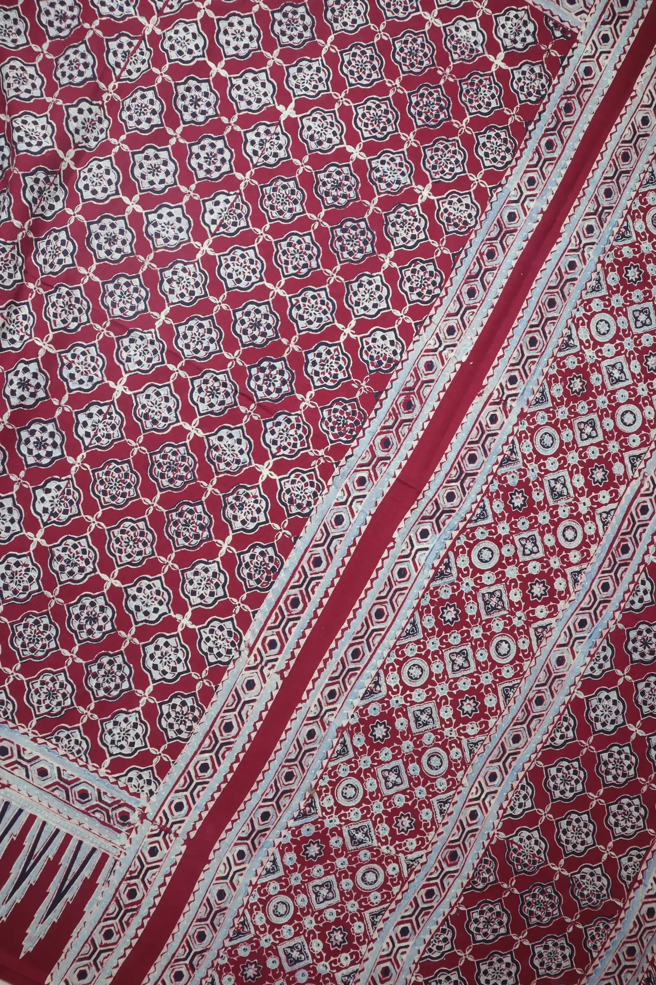 maroon-flower-temple-ajrakh-sarees-as000217-c