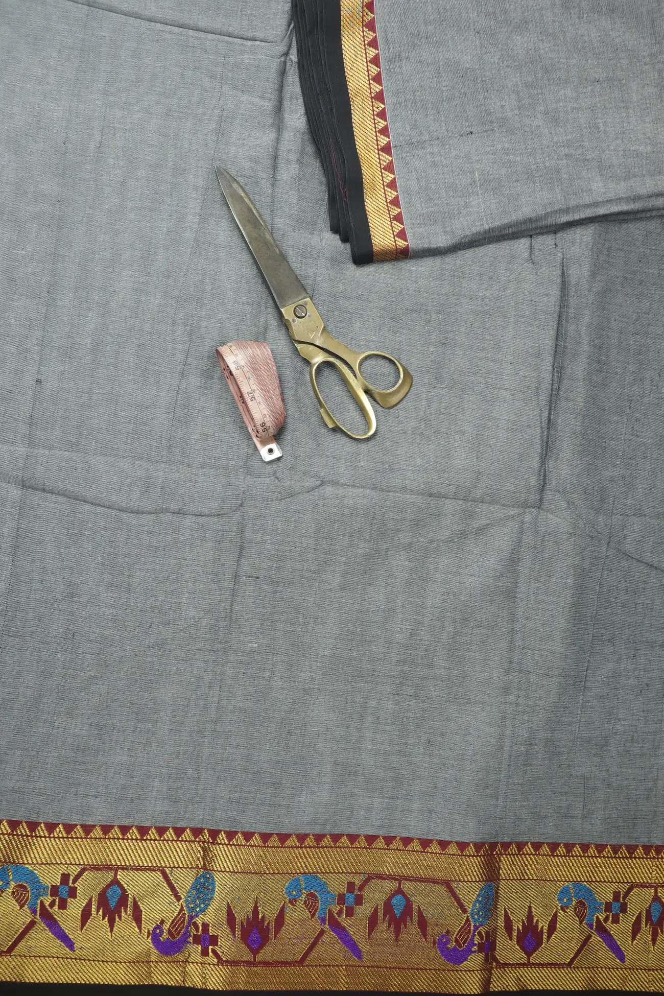 gray-paithani-design-narayanpet-fabric-soft-cotton-fabric-pf000560-b