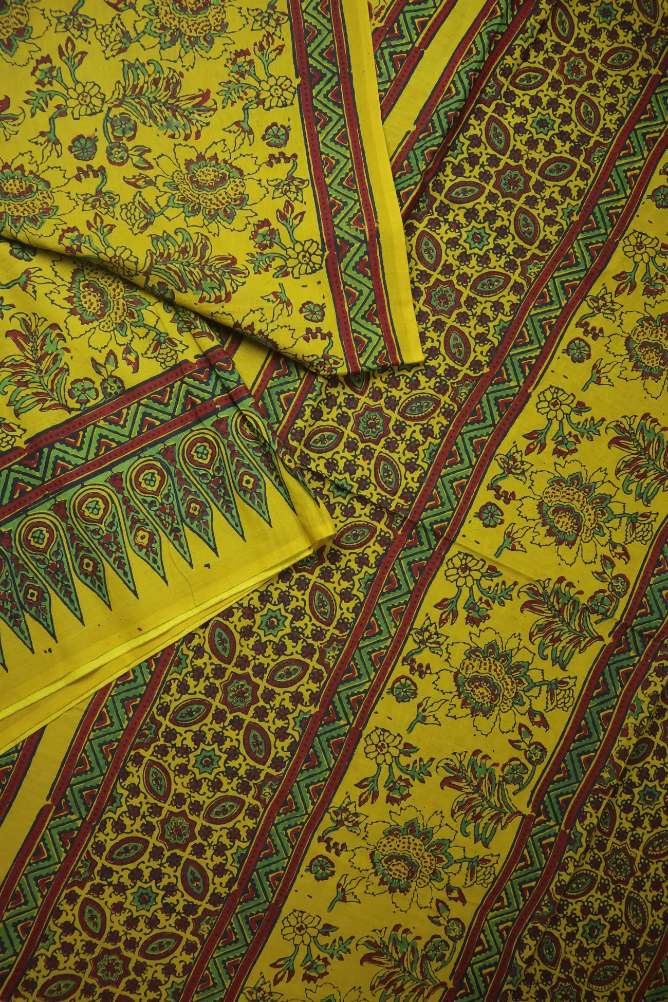 yellow-flower-ajrakh-saree-as000215-b