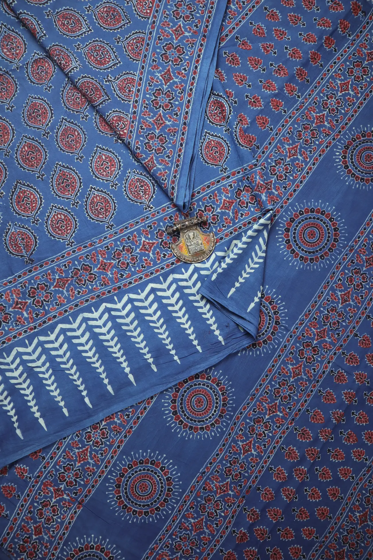 blue-flower-tree-ajrakh-saree-as000222-a