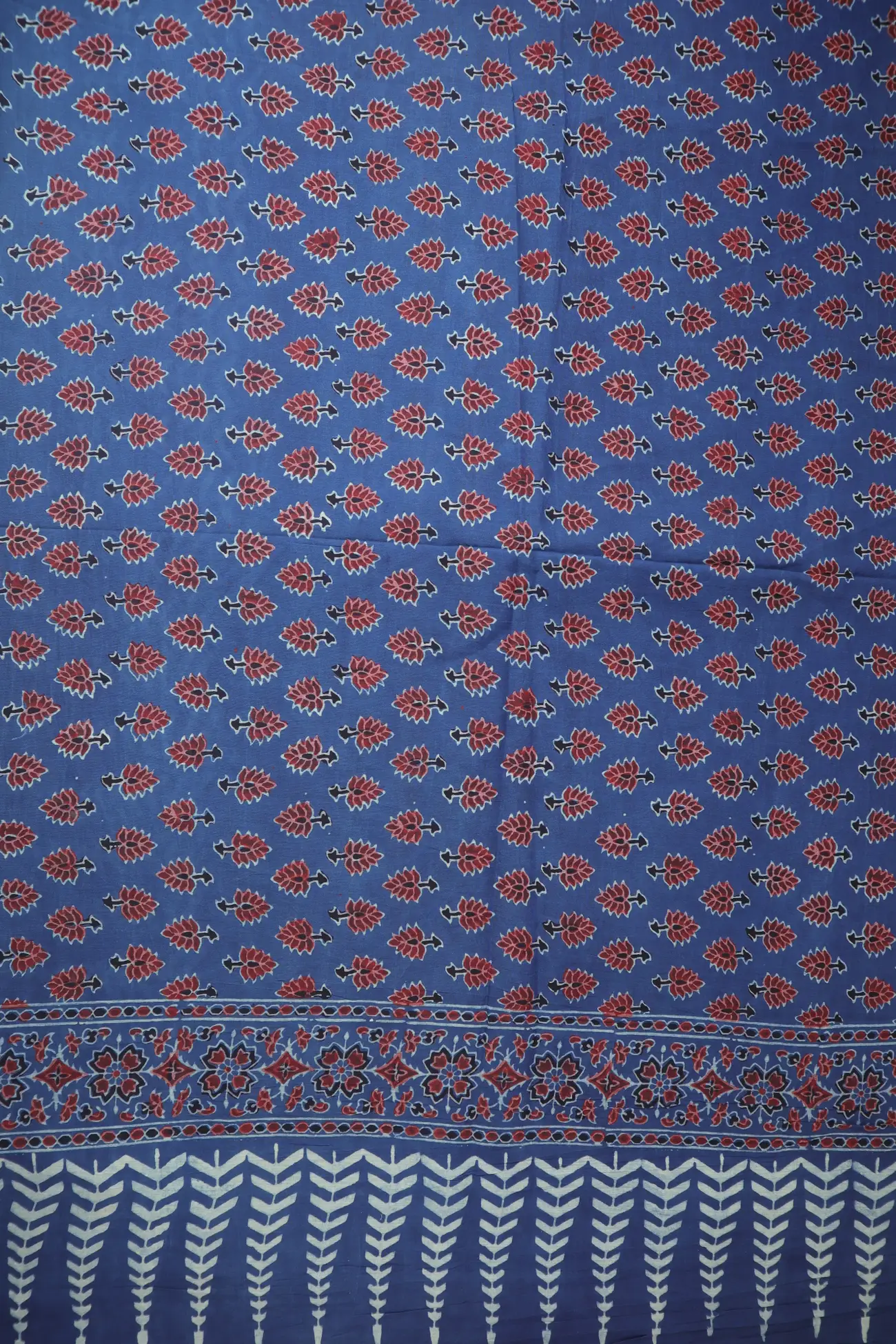 blue-flower-tree-ajrakh-saree-as000222-d