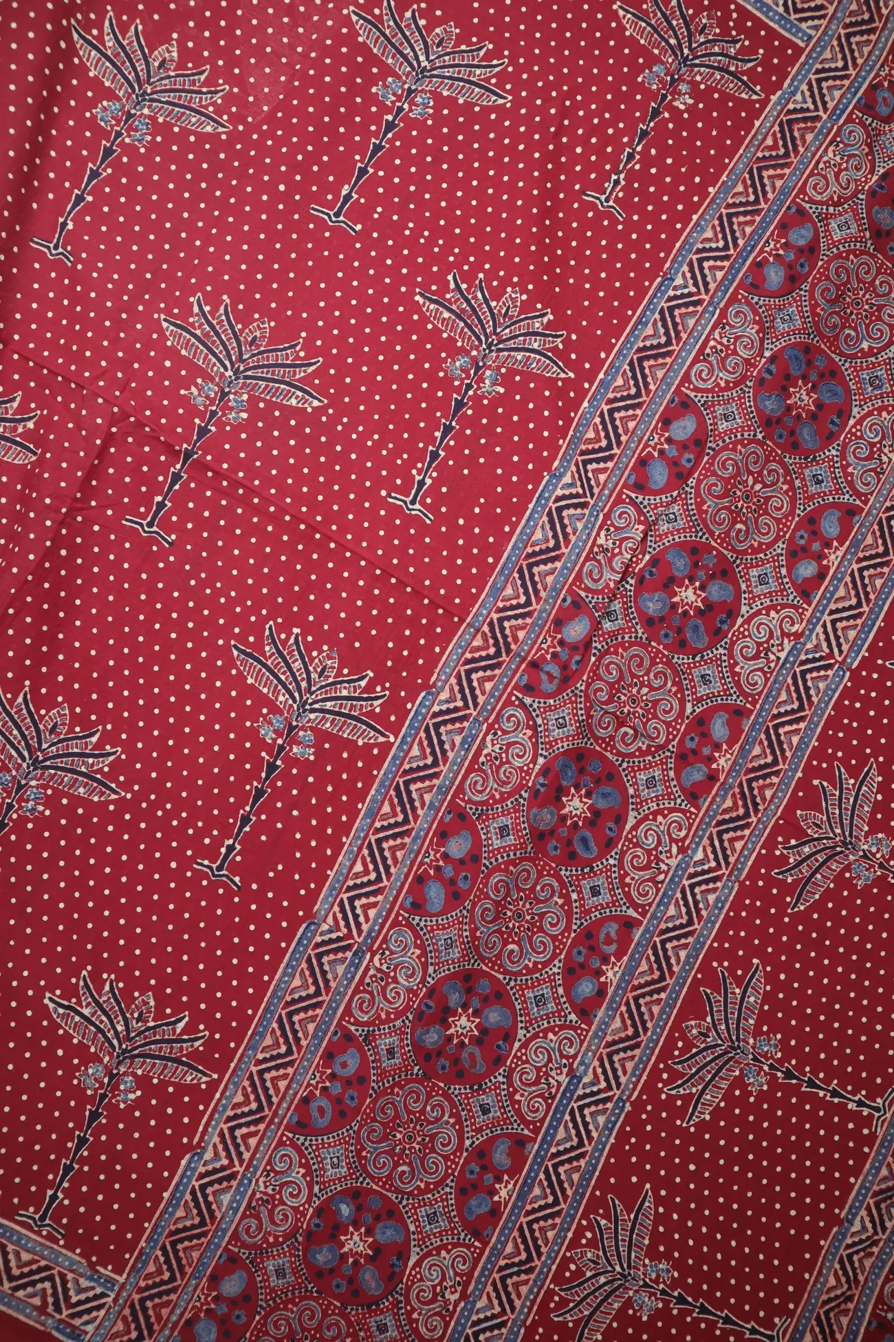 maroon-flower-ajrakh-saree-as000223-c