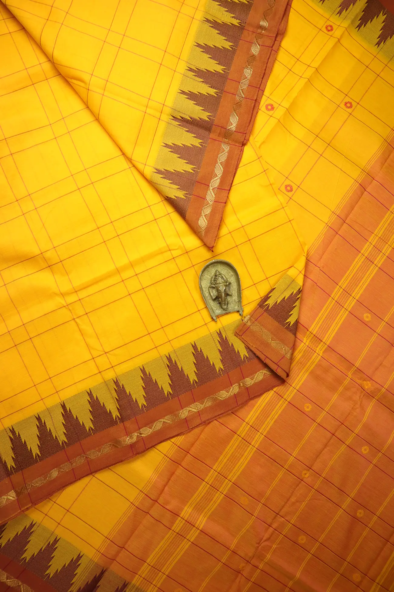 orange-temple-kundavai-saree-kun000114-a