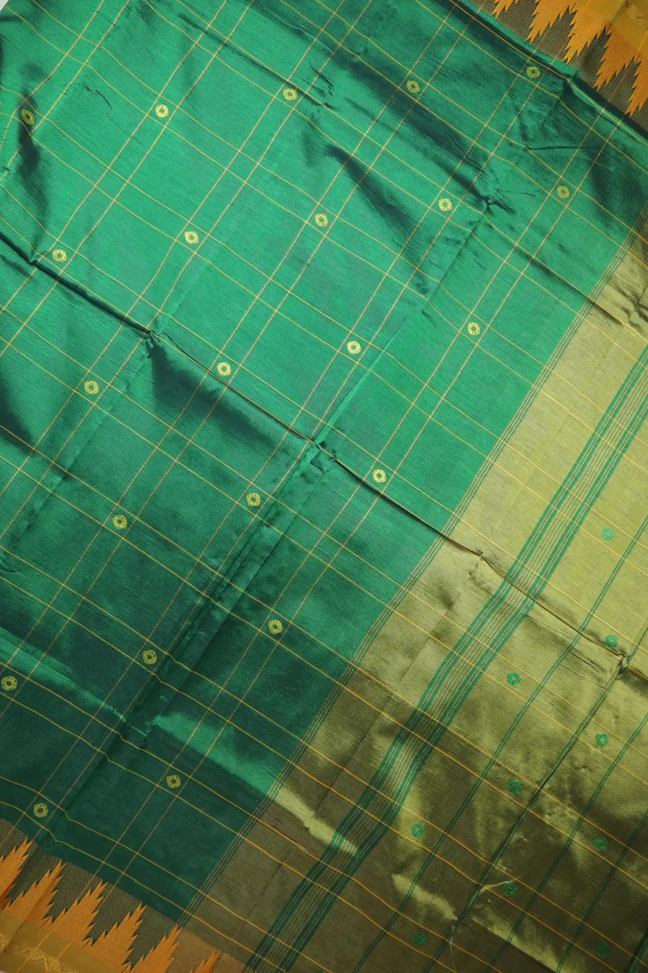dark-green-temple-kundavai-saree-kun000119-c
