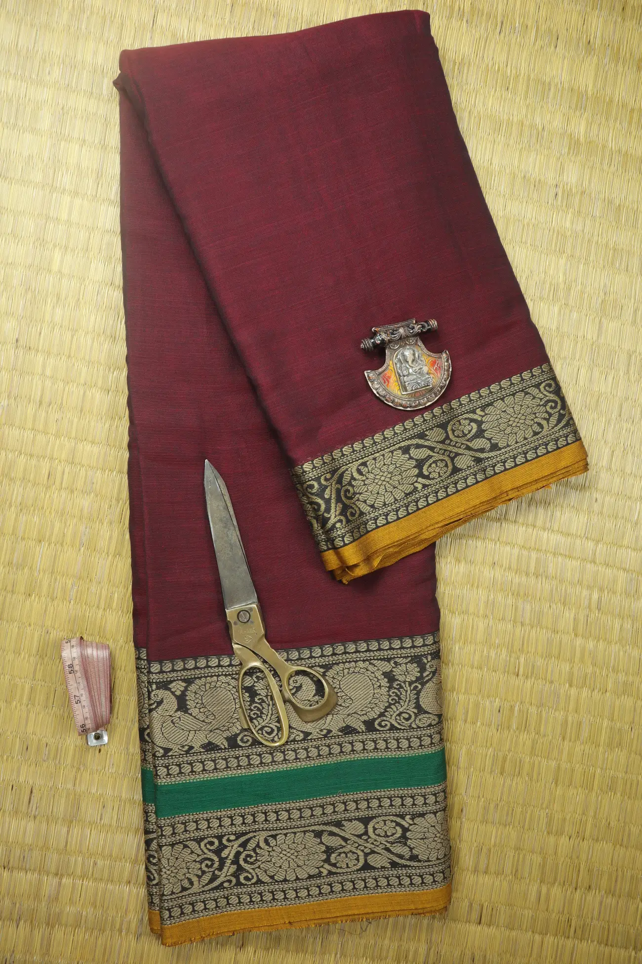 maroon-annapakshi-flower-narayanpet-fabric-soft-cotton-fabric-pf000566-a