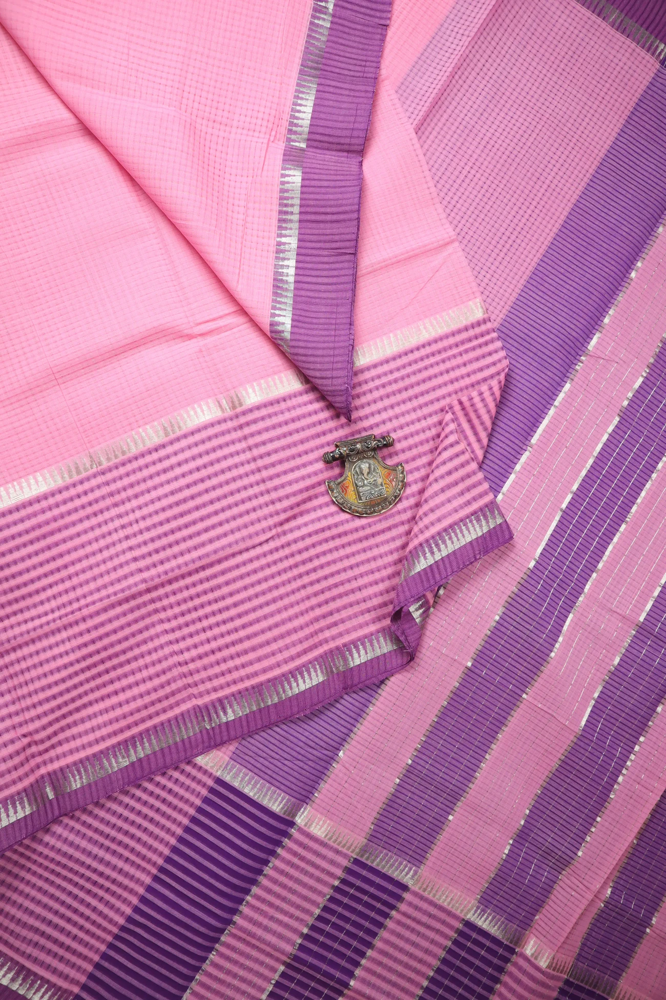 light-pink-temple-missing-checks-mangalagiri-saree-ml002973-a