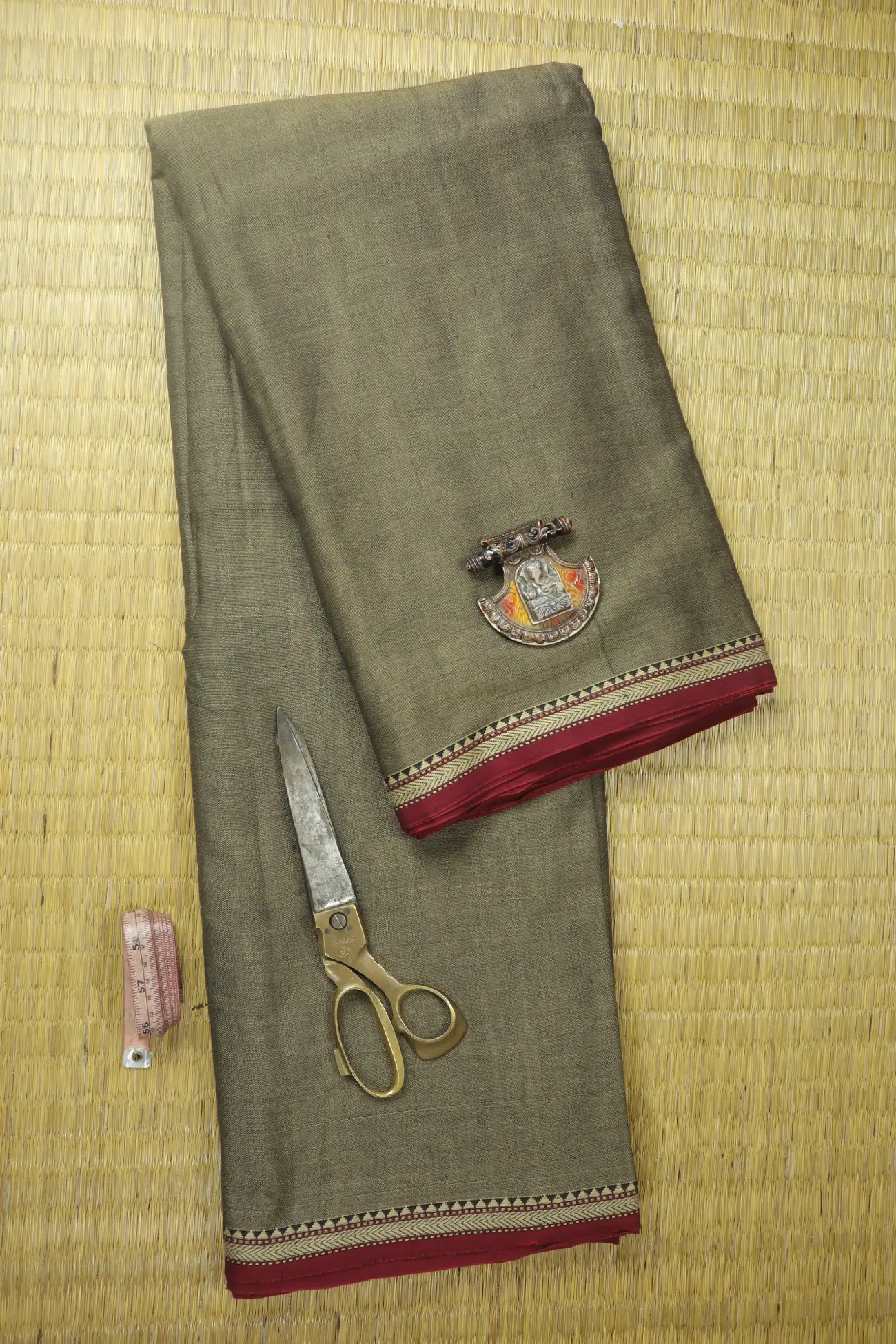 gray-temple-narayanpet-fabric-soft-cotton-fabric-pf000571-a
