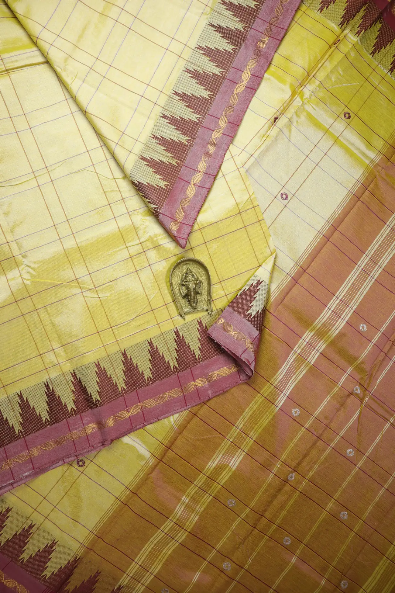 wheat-thalampoo-reku-leaf-kundavai-saree-kun000102-a