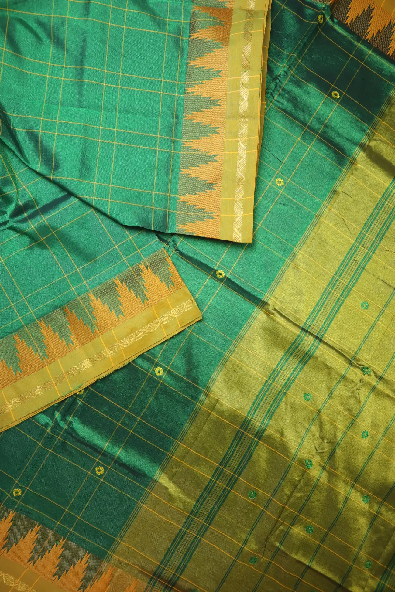 green-thalampoo-reku-leaf-kundavai-saree-kun000103-b