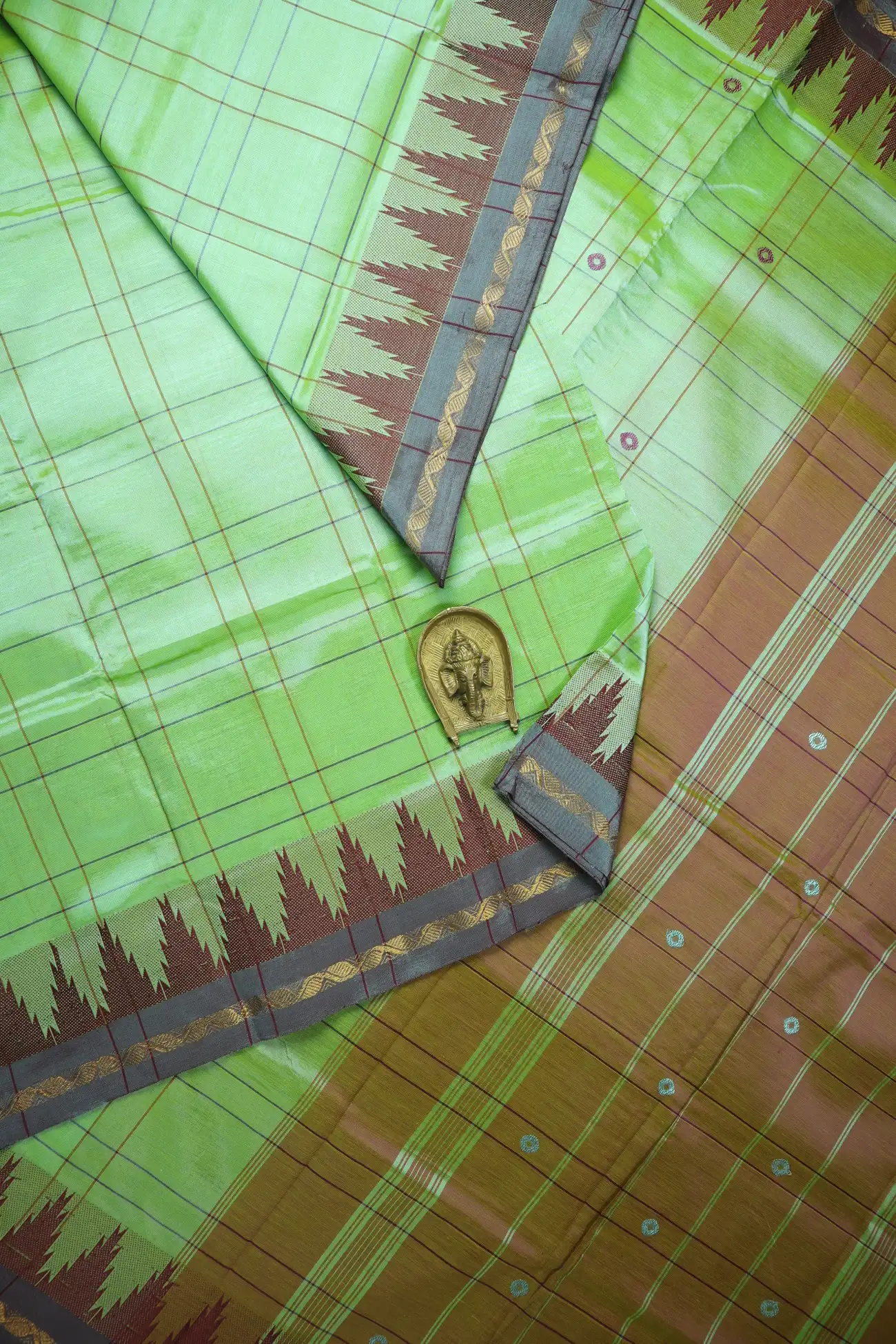 green-thalampoo-reku-leaf-kundavai-saree-kun000106-a