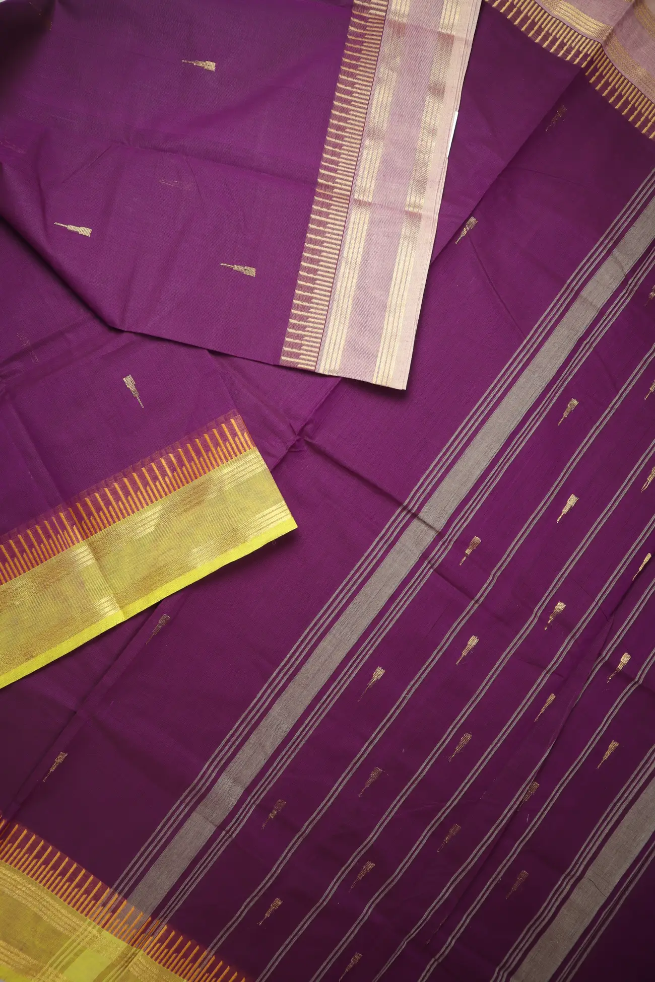 purple-rain-drops-mallimokku-grand-chettinad-saree-gc002851-b