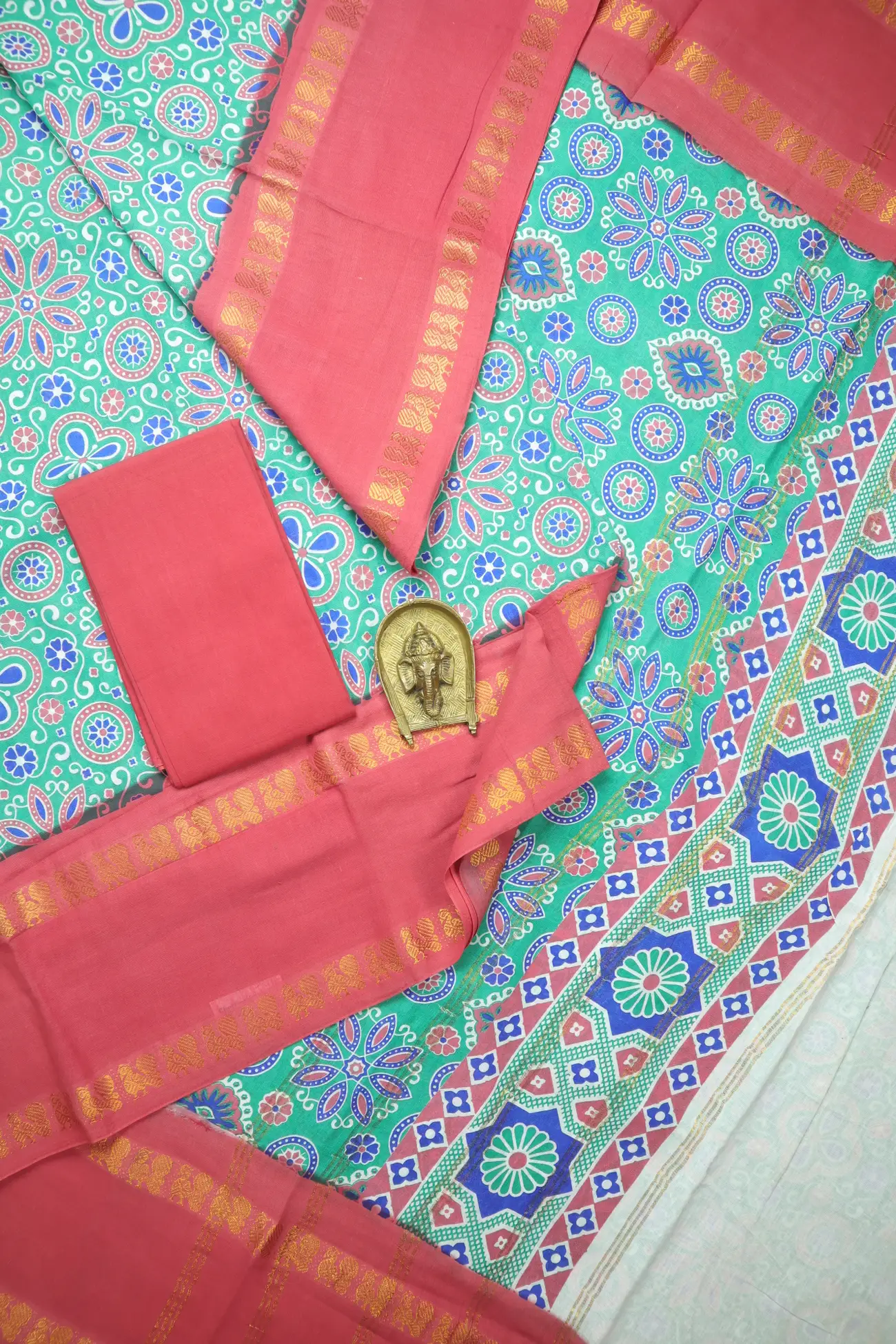 teal-flower-rettai-pettu-peacock-madurai-sungudi-saree-ss006601-a