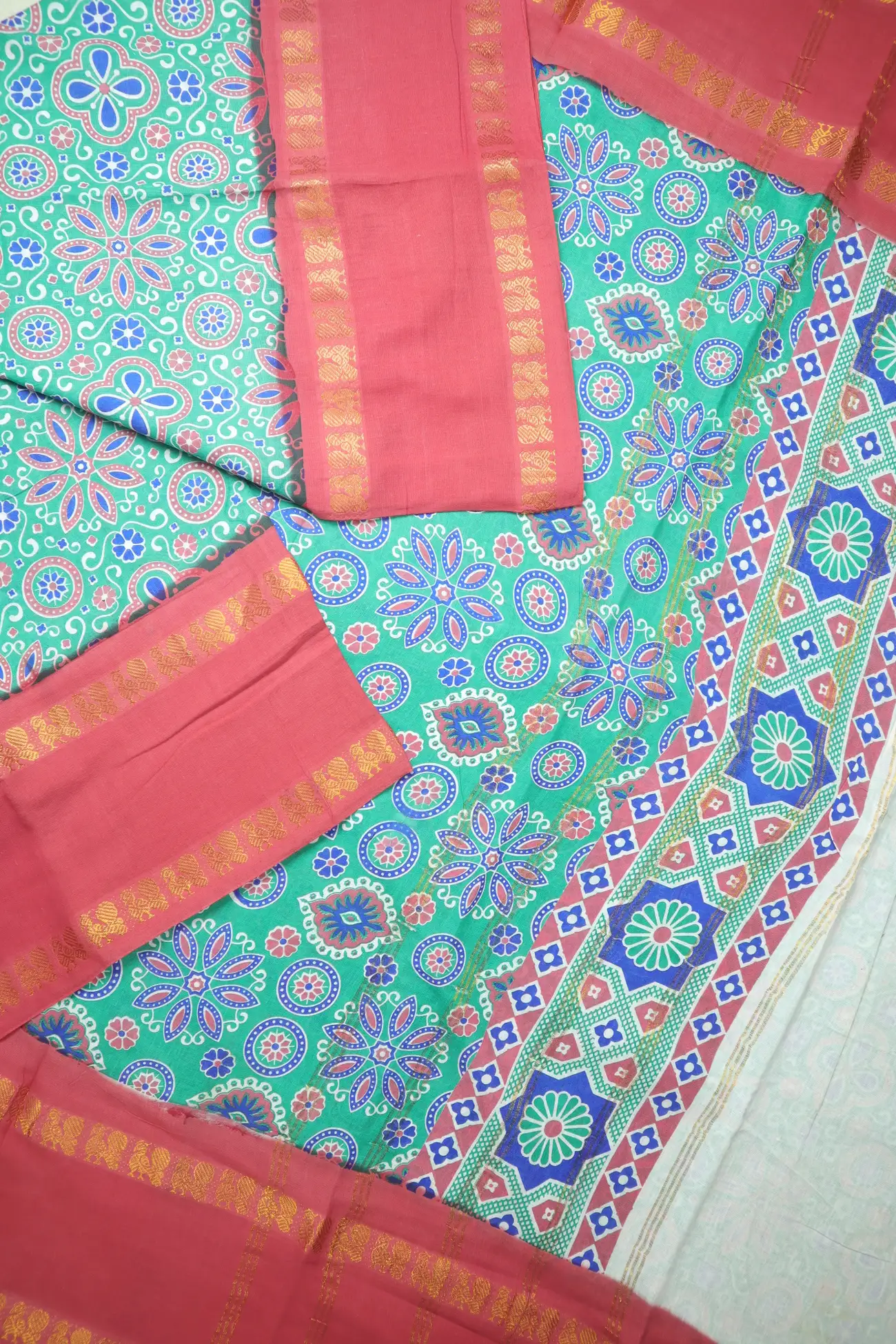 teal-flower-rettai-pettu-peacock-madurai-sungudi-saree-ss006601-b