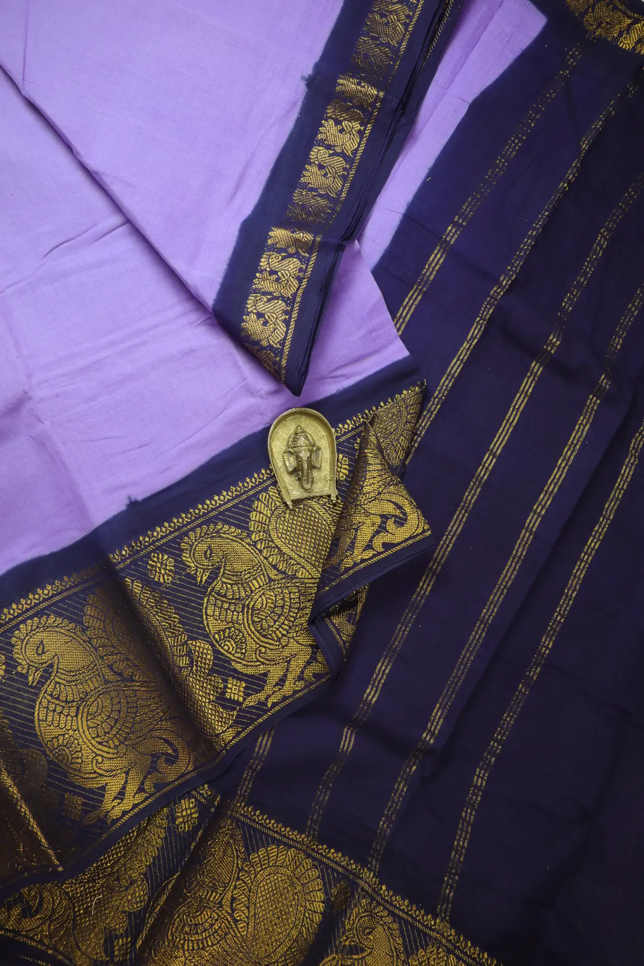 medium-slate-blue-peacock-madurai-sungudi-saree-ss006585-a