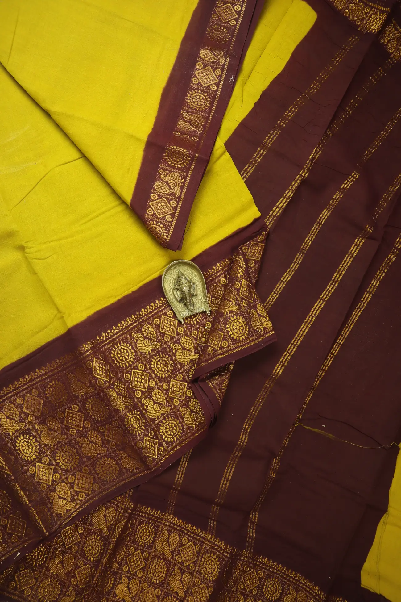 goldenrod-ruthratcham-peacock-madurai-sungudi-saree-ss006588-a