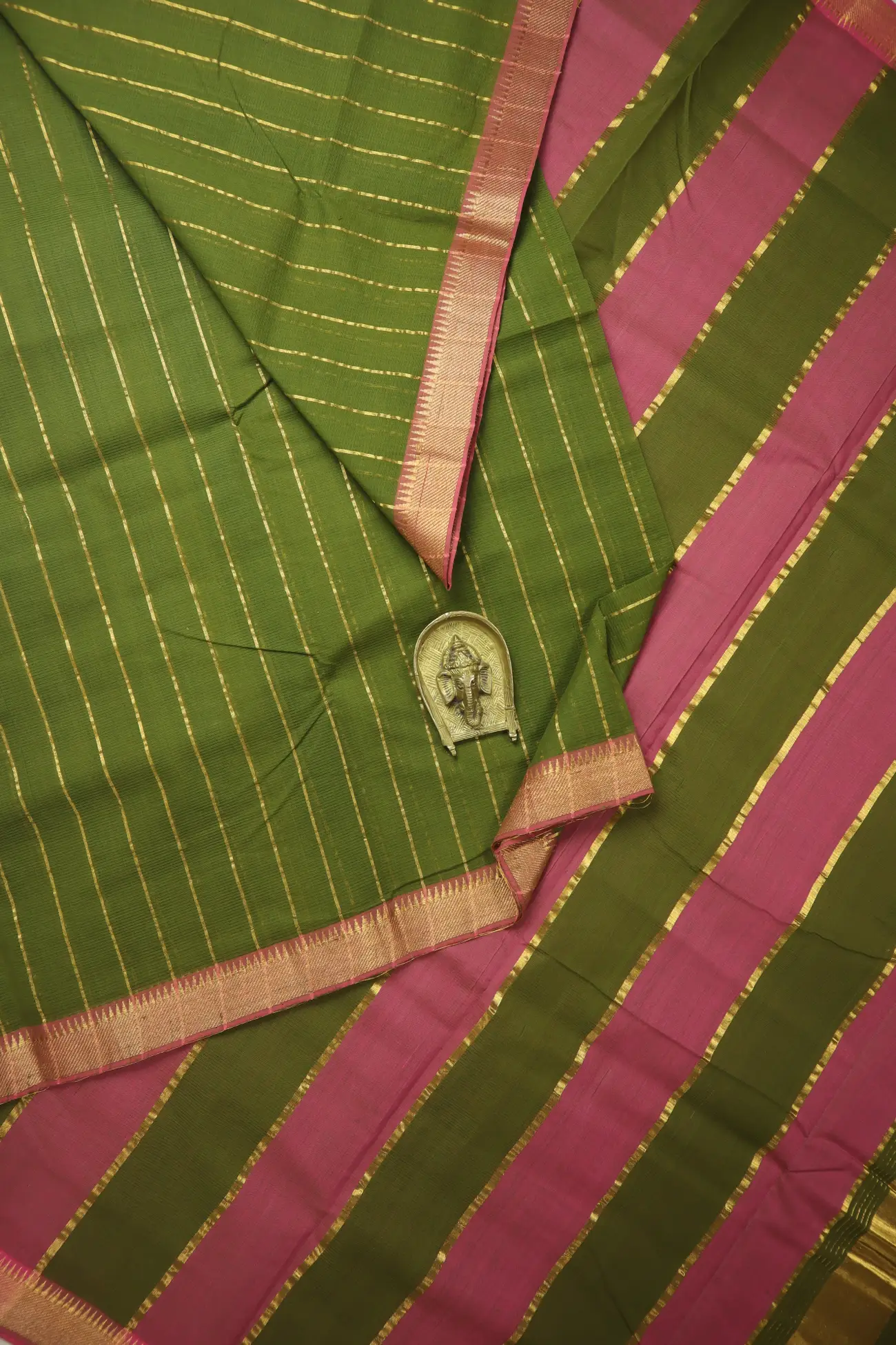green-vertical-stripes-mangalagiri-saree-ml002981-a