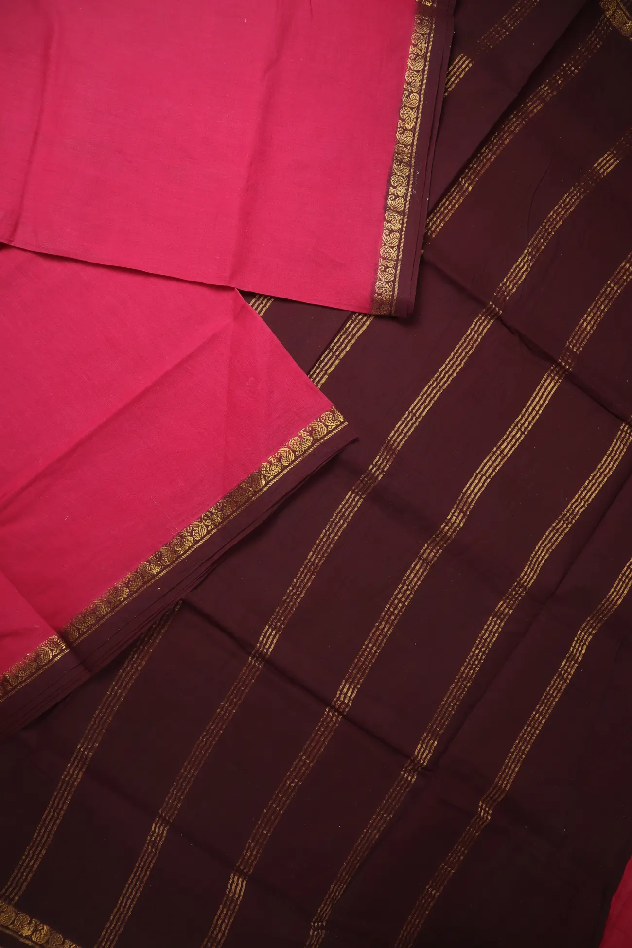 pink-peacock-mango-madurai-sungudi-saree-ss006542-b