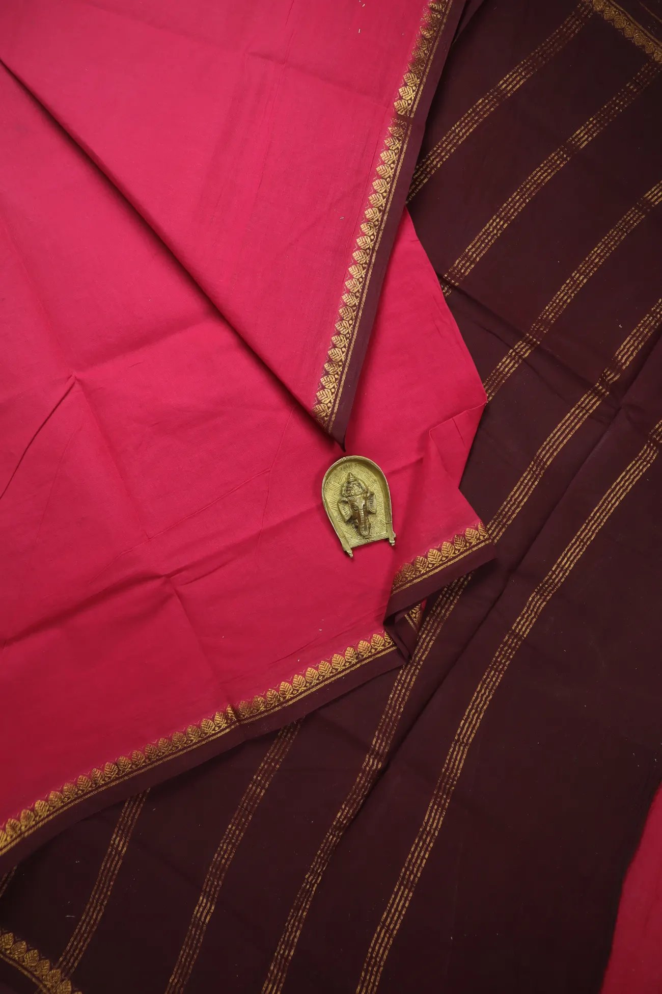 pink-arumbu-madurai-sungudi-saree-ss006541-a