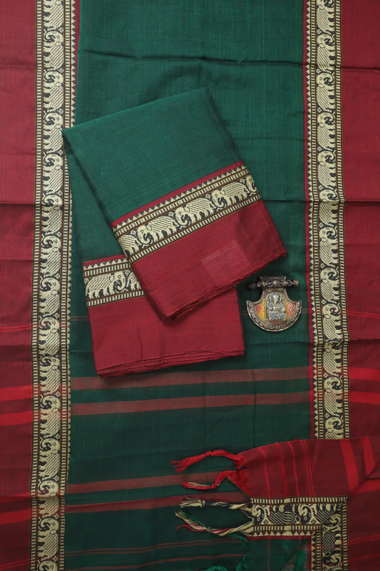 dark-green-elephant-narayanpet-dress-material-nc000096-a