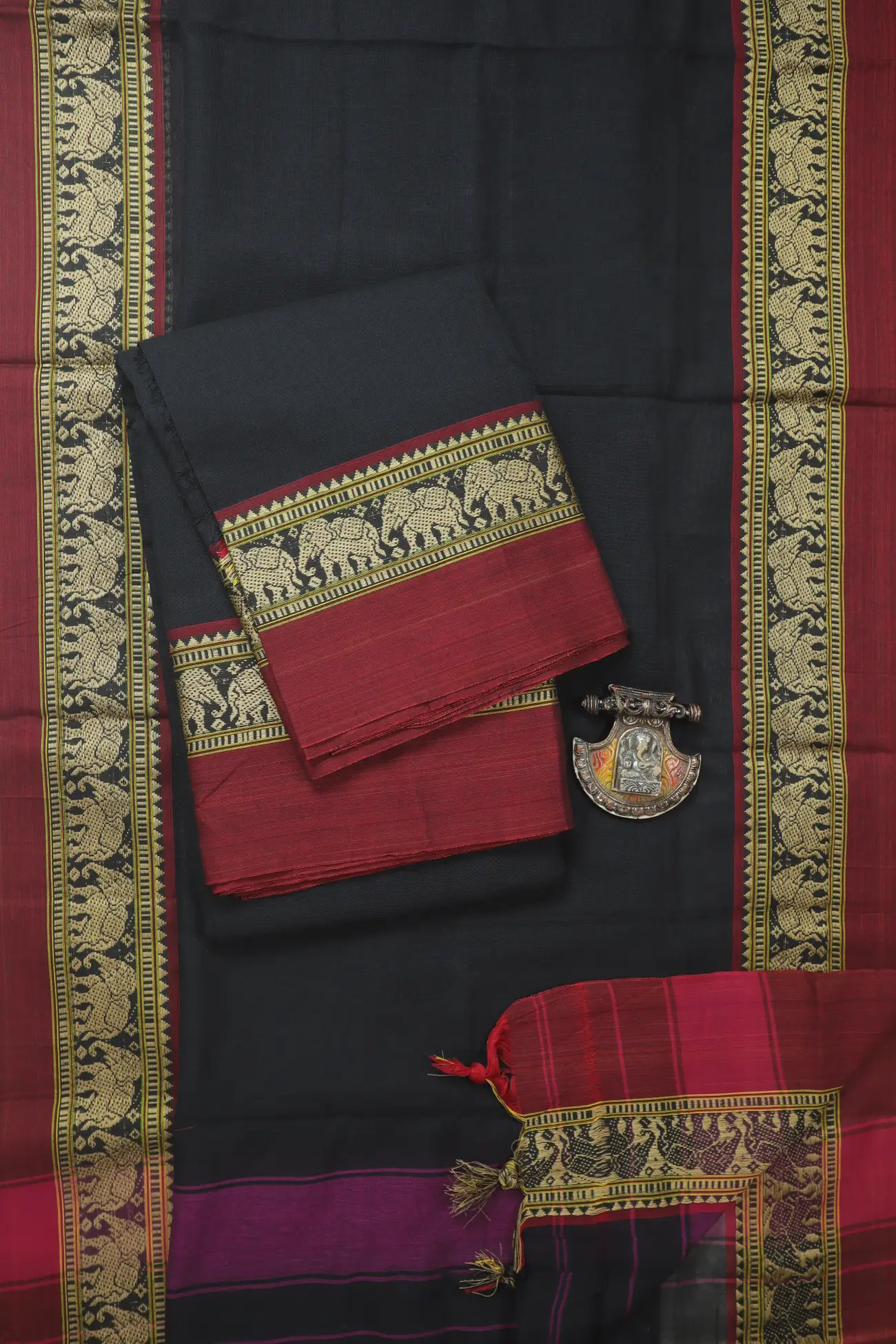 black-elephant-narayanpet-dress-material-nc000088-a