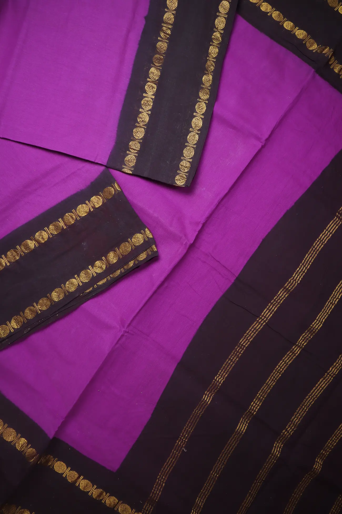 magenta-ruthratcham-rettai-pettu-madisar-saree-ny000954-b