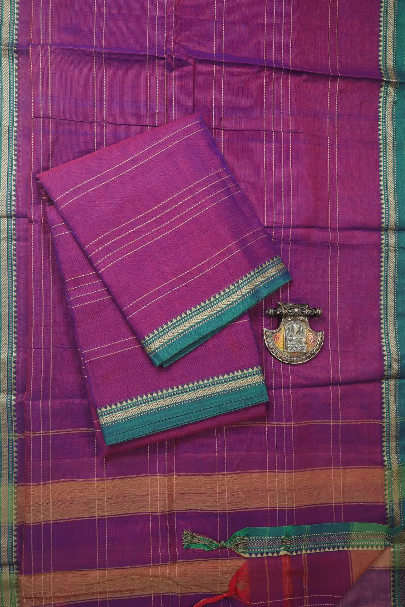 magenta-horizontal-stripes-narayanpet-dress-material-nc000120-a