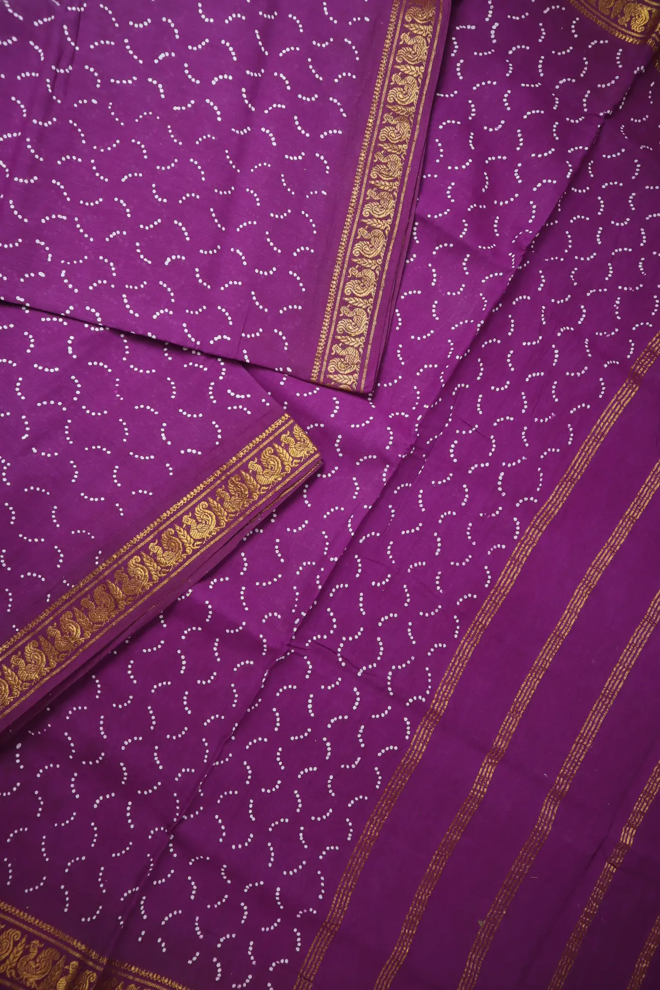 magenta-peacock-art-sungudi-madisar-ny000926-b