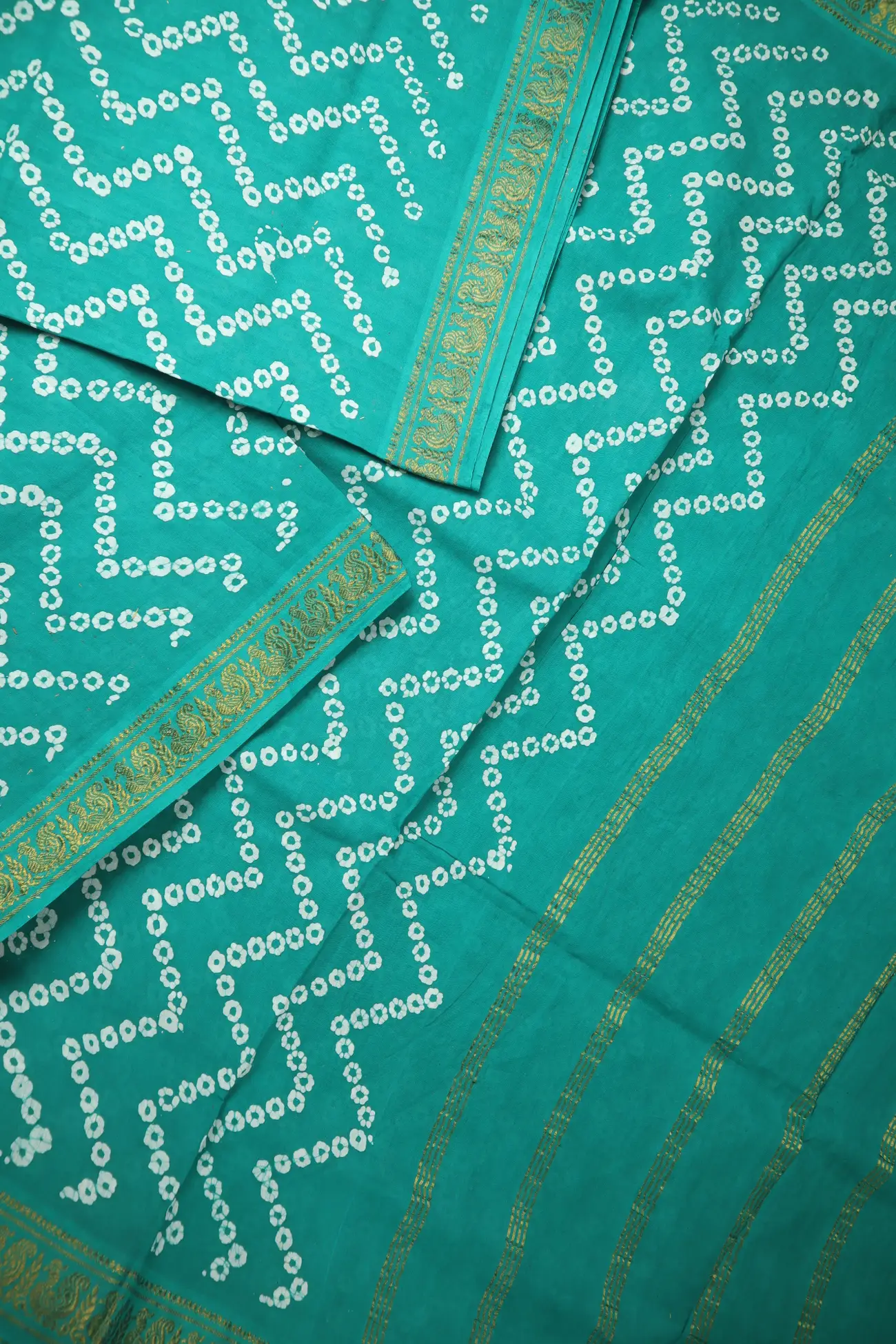 teal-zigzag-peacock-sungudi-madisar-ny000922-b