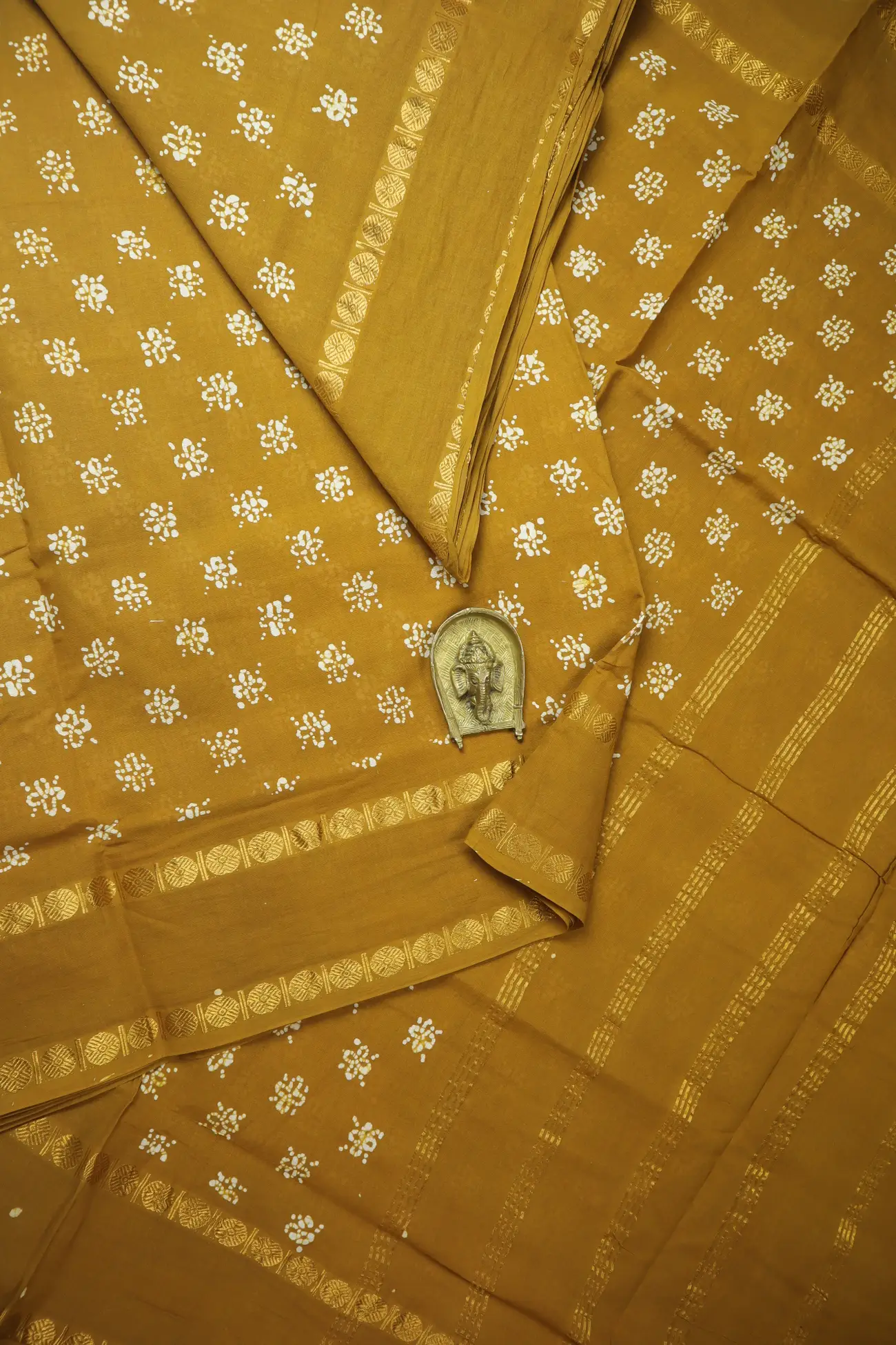mustard-flower-rettai-pettu-ruthratcham-sungudi-madisar-ny000935-a