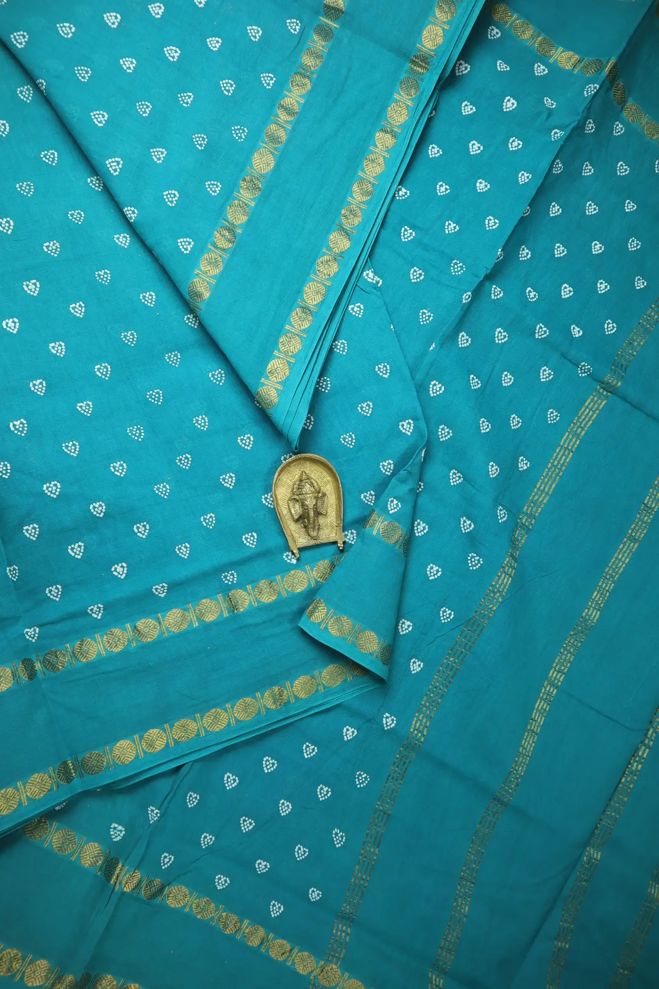 teal-heart-sungudi-madisar-ny000933-a
