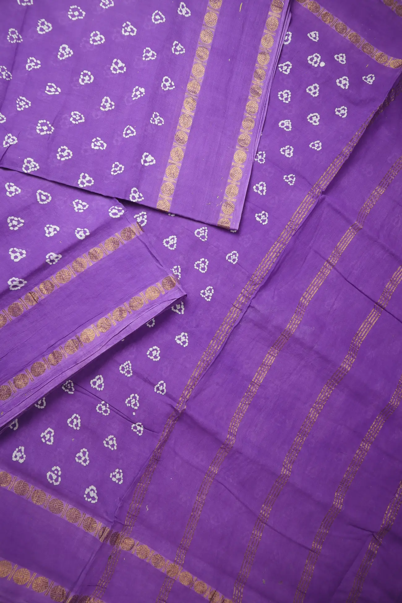 violet-flower-rettai-pettu-ruthratcham-sungudi-madisar-ny000941-b