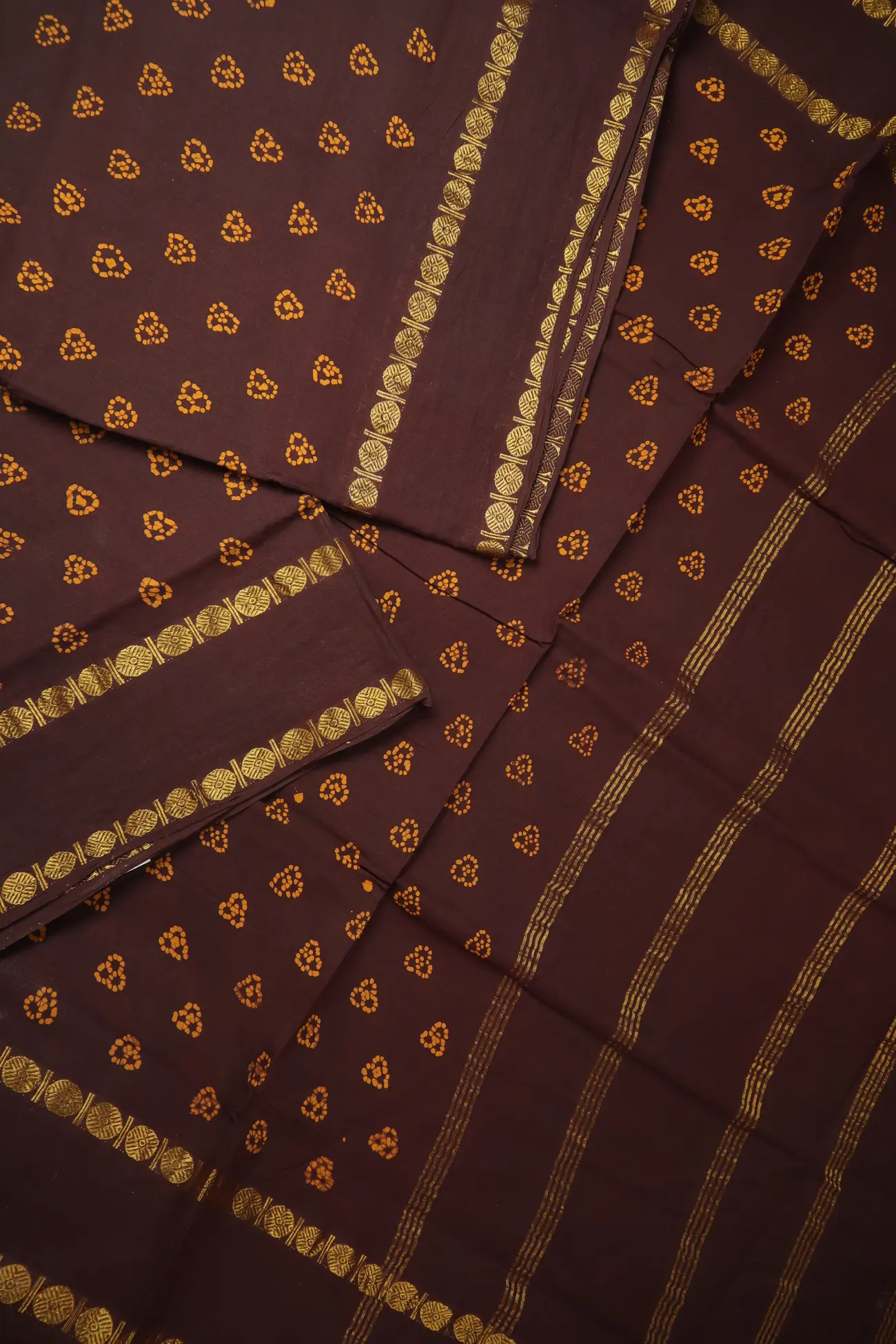 coffee-brown-heart-rettai-pettu-ruthratcham-sungudi-madisar-ny000934-b