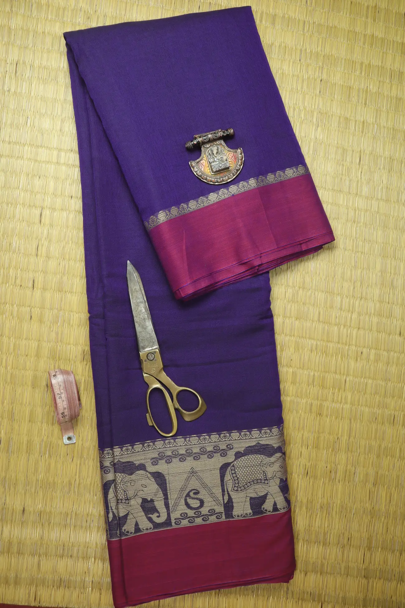 indigo-elephant-mango-narayanpet-fabric-soft-cotton-fabric-pf000604-a