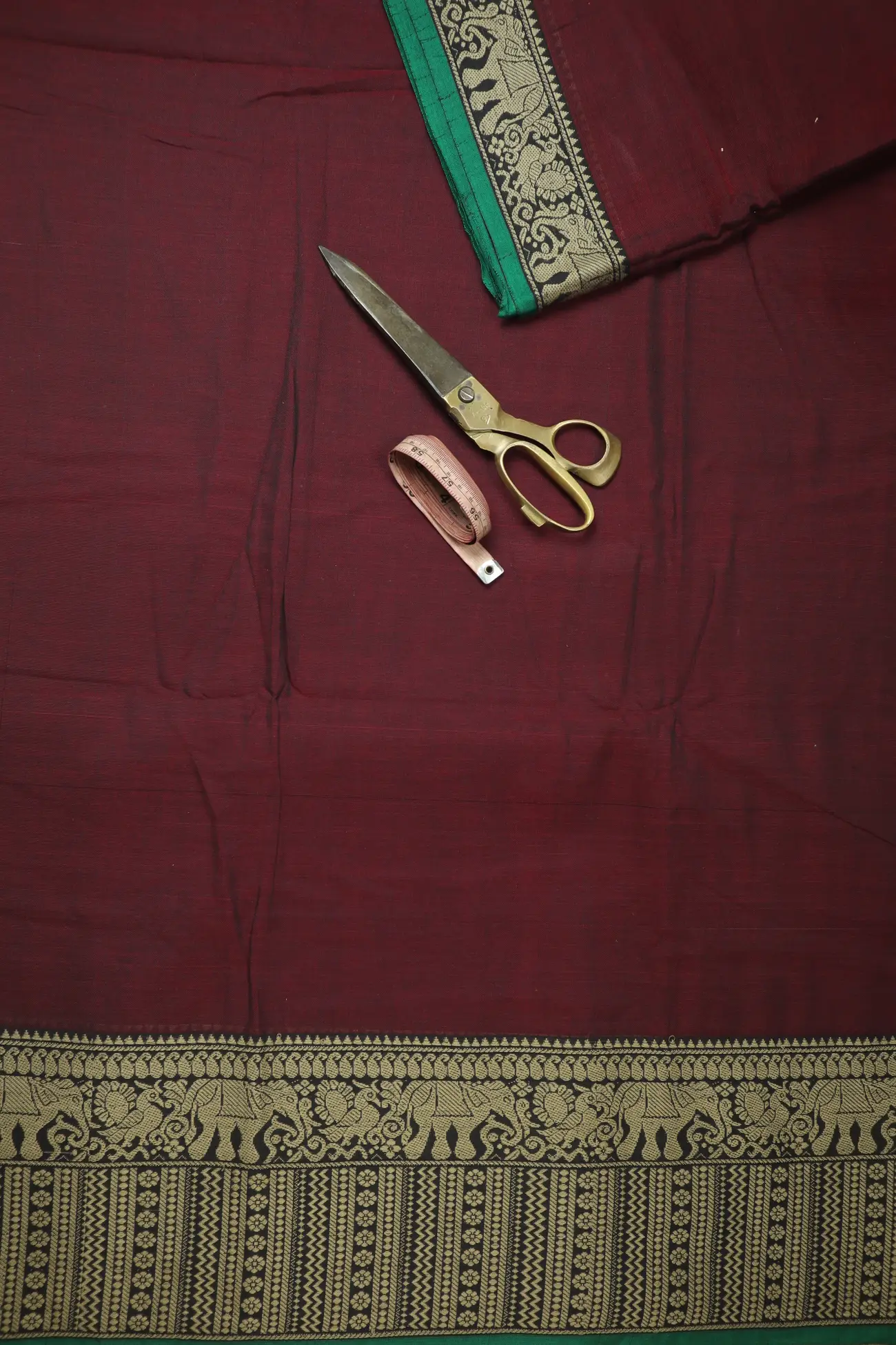 maroon-elephant-peacock-narayanpet-fabric-soft-cotton-fabric-pf000607-b